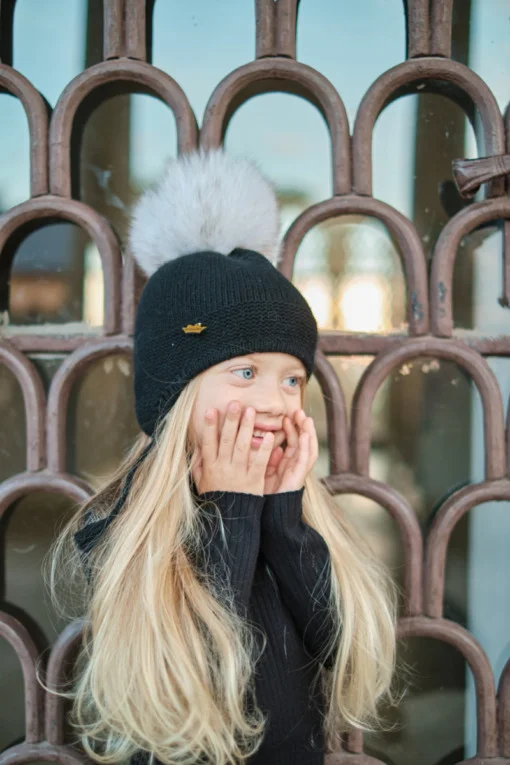 Cashmere Hat Black - Image 2